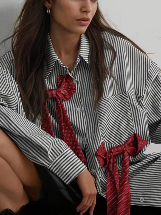 Loose-fit Boyfriend Style Striped Bow Shirt - Picture 4 of 6